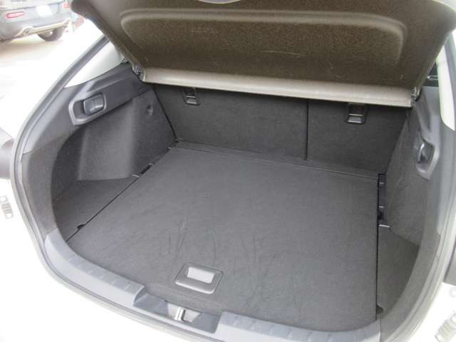 K&Kモータース長岡の在庫をご覧いただき、ありがとうございます!☆店頭に展示していない場合もございますので、お手数ですが、ご来店いただく際は事前に連絡をお願いいたします。お車を準備してお待ちしております