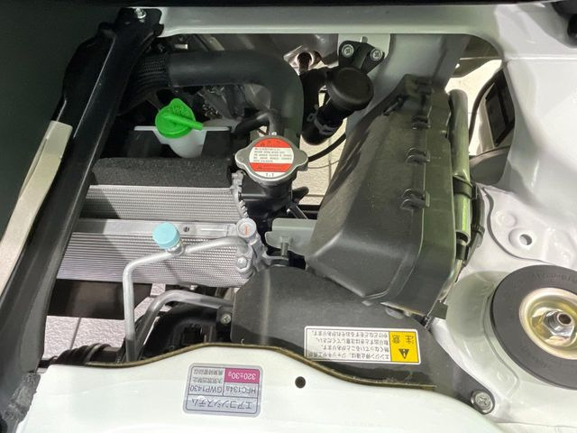 ���S�̍Œ�10�N�E���s�������ۏ�(�L��)�����p�ӁB�ۏؓ��e���[���͂������A�����_��&�I�C��������A�N�����x�̑S���E24���ԃ��[�h�T�[�r�X���t�т���Ă���܂��̂ł����S�������B