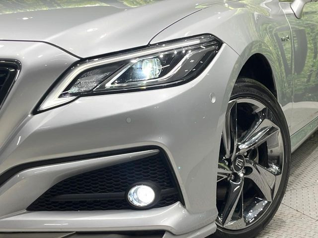 �yLED�w�b�h���C�g�z���V����ԑ��s�����ǍD�Ȏ��E���m�ۂ����S���ĉ^�]�ł��鍂�P�xLED�w�b�h���C�g�𑕔�!�_�����x�������A����d�͂��}�����Ă��܂��B