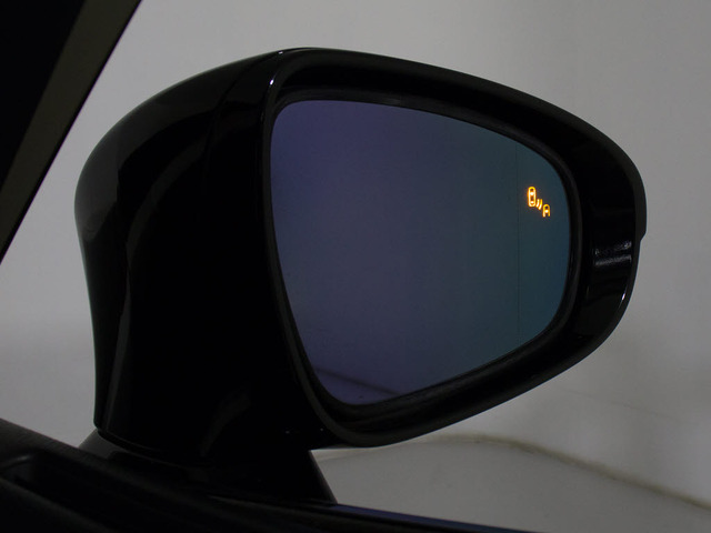 ブラインドスポットモニターBSM!後方の死角も音波システムにてサポート致します!!