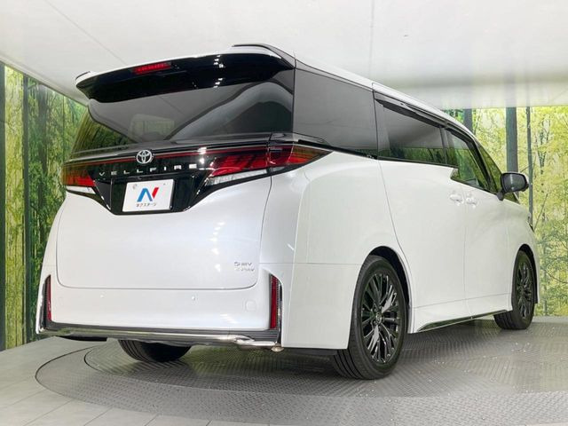 ☆全国のネクステージからお取り寄せが可能※!遠方の店舗に展示してあるクルマが気になる場合も、最寄りの店舗でご覧いただくことが可能です!是非私たちに要望をお聞かせください!※別途費用