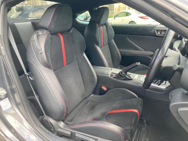 �h���C�o�[�ɂ���ĉ^�]���₷���|�W�V�����͈قȂ�A���̎Ԃ͂ǂ��Ȃ̂��s���Ȃ��Ƃ�����܂���ˁB�C�ɂȂ邨�Ԃ͓X���ŏ�荞��ł��m�F���������܂���