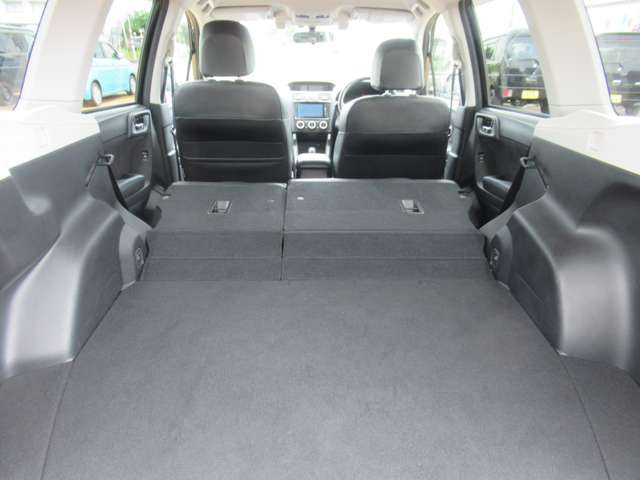 K&Kモータース長岡の在庫をご覧いただき、ありがとうございます!☆店頭に展示していない場合もございますので、お手数ですが、ご来店いただく際は事前に連絡をお願いいたします。お車を準備してお待ちしております