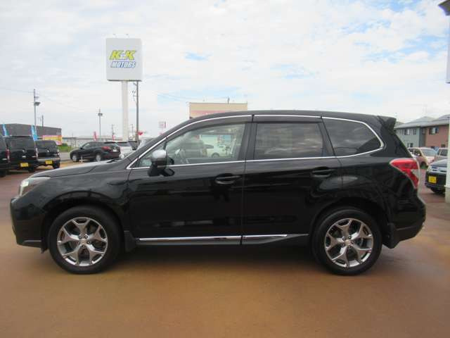 K&Kモータース長岡の在庫をご覧いただき、ありがとうございます!☆店頭に展示していない場合もございますので、お手数ですが、ご来店いただく際は事前に連絡をお願いいたします。お車を準備してお待ちしております