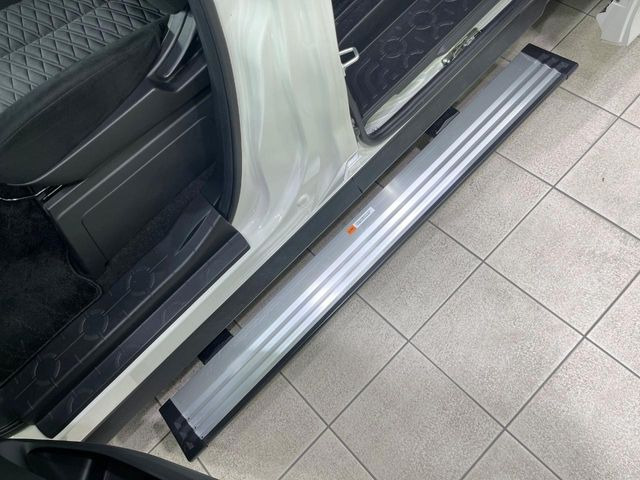 �y�d���T�C�h�X�e�b�v�z�ԍ��̍������Ԃł��A���ꂪ����Ώ��������q�l�̏��~����y�X��X���C�h�h�A�ƘA�����č쓮����ׁA�ς킵������͕s�v�ł�!