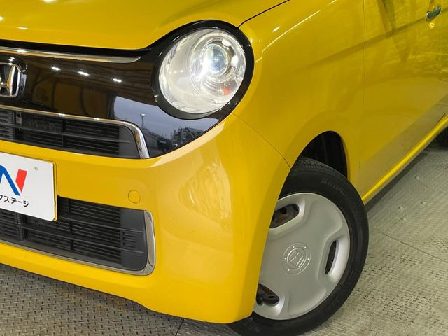 【HIDヘッドライト】非常に明るく前方を照らしてくれるので、悪天候や夜間の走行時も視界良好で安心してお乗りいただけます。