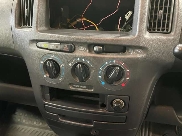 お車の機能や安全装備に関して気になる方は、ぜひ一度ご来店ください!その場でスタッフがご説明可能です!