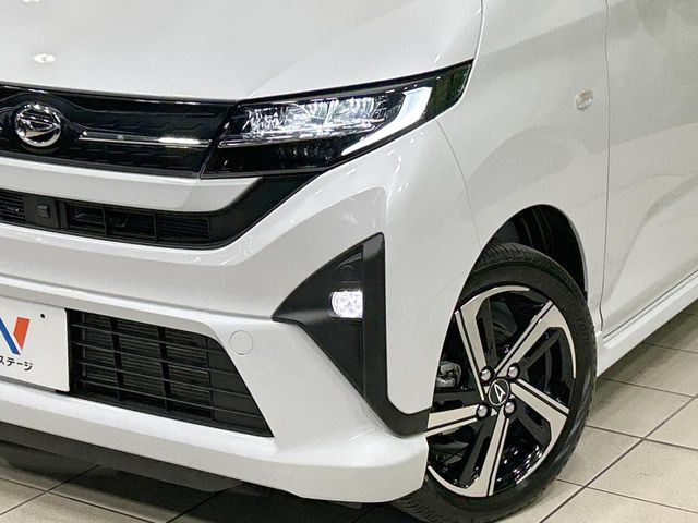 �yLED�w�b�h���C�g�z���V����ԑ��s�����ǍD�Ȏ��E���m�ۂ����S���ĉ^�]�ł��鍂�P�xLED�w�b�h���C�g�𑕔�!�_�����x�������A����d�͂��}�����Ă��܂��B