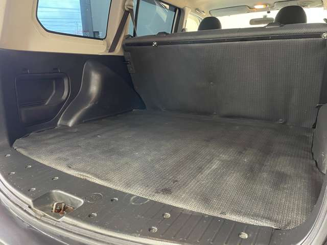 広々とした空間で、手軽にお荷物を出し入れ可能です!!