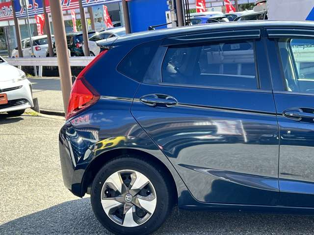 ���Ђ́A���q���܂̃j�[�Y�ɂ������o����悤�A�L�x�ȎԎ����葵���Ă���܂��B����芷���̍ۂ��A����A��낵�����肢�������܂��B