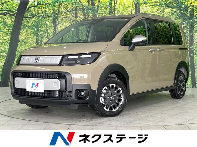 フリード(ホンダ) 1.5 e:HEV クロスター 中古車画像