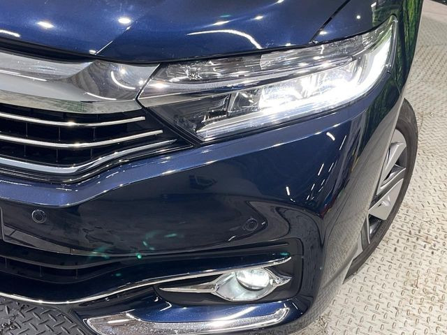 �yLED�w�b�h���C�g�z���V����ԑ��s�����ǍD�Ȏ��E���m�ۂ����S���ĉ^�]�ł��鍂�P�xLED�w�b�h���C�g�𑕔�!�_�����x�������A����d�͂��}�����Ă��܂��B