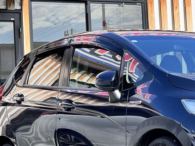 ���X�͕��Ɍ��ɂ���w�n�C�u���b�h�R���p�N�g�J�[���X�x�ł�!���O�̂��q�l���劽�}�ł����S���ɔ[�ԉ\�ł��̂ŁA���C�y�ɂ��⍇����������!!