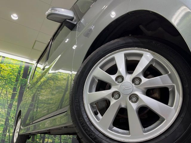 【純正14インチアルミホイール】外観にマッチした純正アルミホイールを装着しております。各種社外アルミホイールや、スタッドレスタイヤも取扱いしております。是非ご相談ください♪