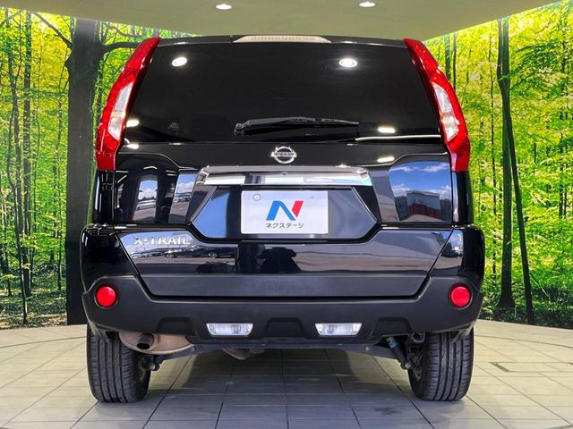 安心の最長10年・走行無制限保証(有償)をご用意。保証内容も充実はもちろん、無料点検&オイル交換や、年中無休の全国・24時間ロードサービスも付帯されておりますのでご安心下さい。