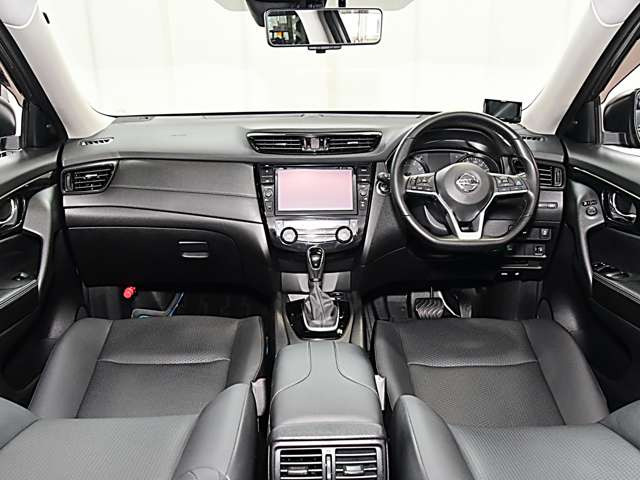 エクストレイル2.0 20Xi ハイブリッド 4WD