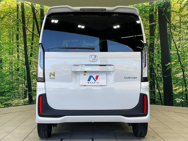 安心の最長10年・走行無制限保証(有償)をご用意。保証内容も充実はもちろん、無料点検&オイル交換や、年中無休の全国・24時間ロードサービスも付帯されておりますのでご安心下さい。