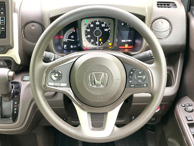 �y�X�e�A�����O�X�C�b�`�z�^�]���A�O������ڐ������炷���ƂȂ��A�I�[�f�B�I���̑��삪�\�ȕ֗��@�\!���S&���K�ȃh���C�u�����o���Ă���܂���