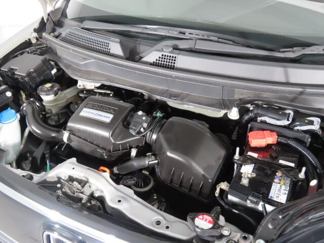 �G���W�����[�������ꂢ�ł���B�@�֋@�\�n���ǍD�ł��B�[�ԑO�ɓ_���������s���܂��B�G���W���I�C���E�I�C���t�B���^�[�E�G�A�R���t�B���^�[�E���C�p�[�S���͕K�������v���܂�(�G�A�R���t�B���^�[�́A�����Ԃ̂�)