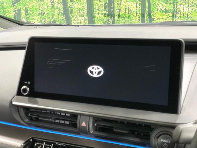 �y�����i�r�z�l�C�̏����i�r�𑕔����Ă���܂��B�i�r�̎g���₷���͂������A�I�[�f�B�I�@�\���[��!�L�����v�◷�s�͂������A�ʋ΂┃�����ȂǕ��i�̃h���C�u���y�����Ȃ�͂���