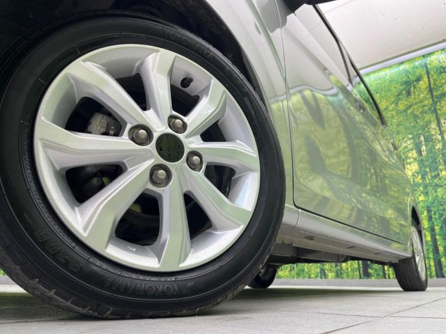 �y����14�C���`�A���~�z�C�[���z�O�ςɃ}�b�`���������A���~�z�C�[���𑕒����Ă���܂��B�e��ЊO�A���~�z�C�[����A�X�^�b�h���X�^�C�����戵�����Ă���܂��B���񂲑��k����������