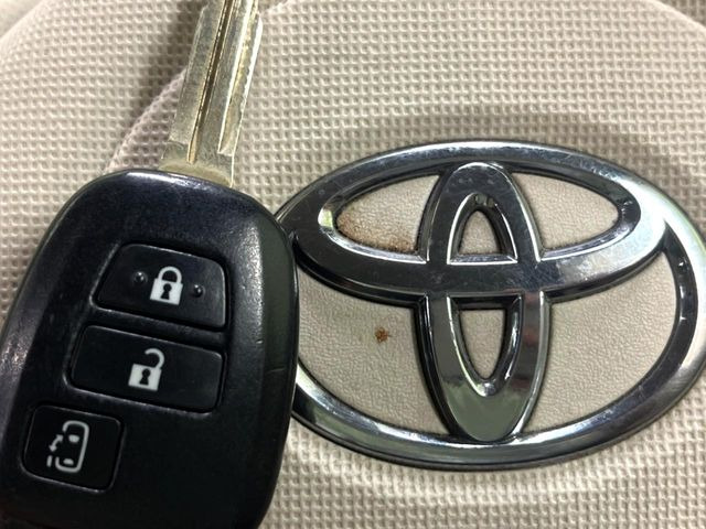 �y�L�[���X�z�������ꂽ�ꏊ����ł��{�^����Ńh�A�̊J���E�{�����ł���̂łƂ��Ă��֗�!�h�A�̌�������ɏ������邱�Ƃ�����܂����