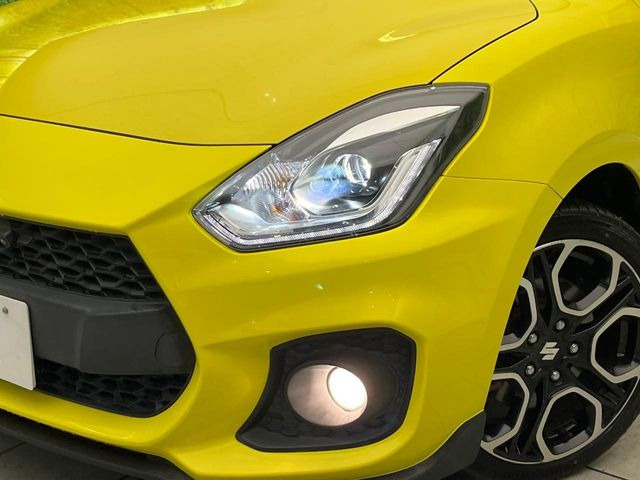 �yLED�w�b�h���C�g�z���V����ԑ��s�����ǍD�Ȏ��E���m�ۂ����S���ĉ^�]�ł��鍂�P�xLED�w�b�h���C�g�𑕔�!�_�����x�������A����d�͂��}�����Ă��܂��B