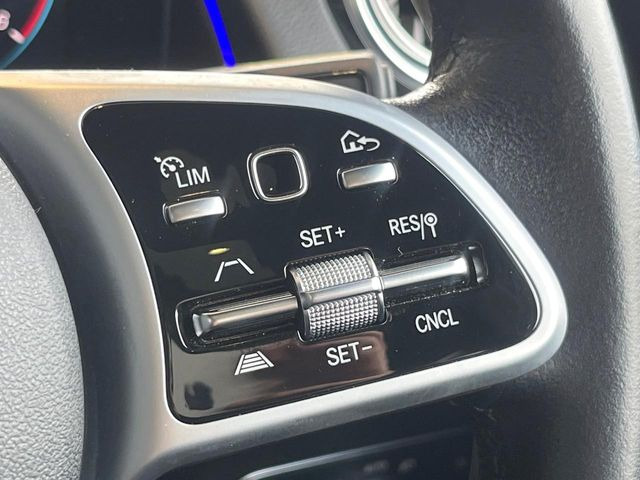 ���f�B�X�g���j�b�N�v���X:�s�s�A�x�O�A�������H�Ȃǂ̑��s���ɁA�X�e���I�}���`�p�[�p�X�J�����ƃ��[�_�[�Z���T�[�ɂ��A�O���Ԃ�F�����đ��x�ɉ������Ԋԋ������ێ����鎟����̃N���R��!