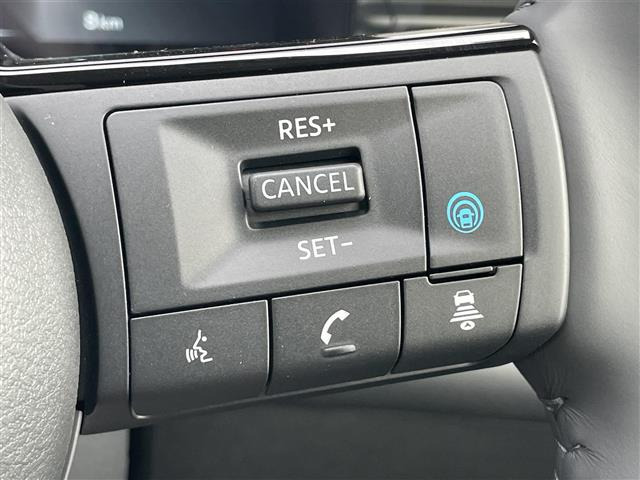 セレナ1.4 e-POWER ハイウェイスターV