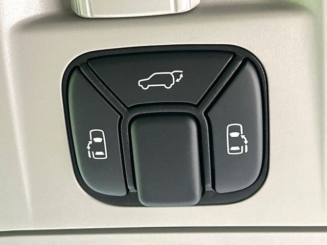 �y�����p���[�X���C�h�h�A�z�X�}�[�g�L�[��^�]�Ȃ̃X�C�b�`�Ō�ȗ����X���C�h�h�A�̊J���\���d��������͂����ăh�A���J����K�v�������A�����Ȃ��q�l�ł��ȒP�ɊJ���߂ł����K�ł���