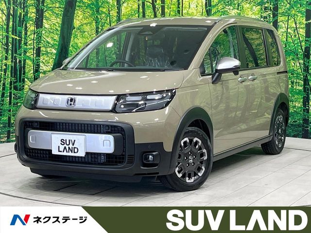 フリード(ホンダ) 1.5 e:HEV クロスター 中古車画像