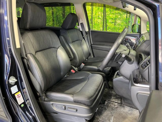 【パワーシート】スイッチ一つで簡単にシートの微調整が可能!電動だから力もいりません!快適なシートポジションにセットして、快適なドライブをお楽しみください。