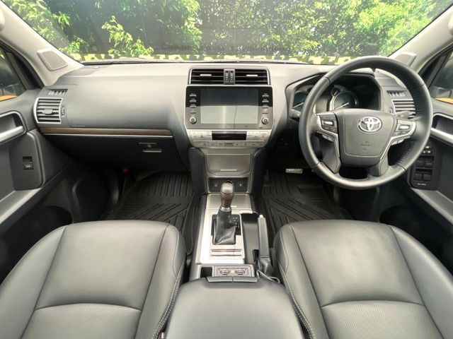 グループ総在庫数約30,000台!!全国の系列店からメーカー・車種問わずご紹介出来るので、あなたにピッタリのお車が見つかるはずです♪まずはお問い合わせ下さい☆