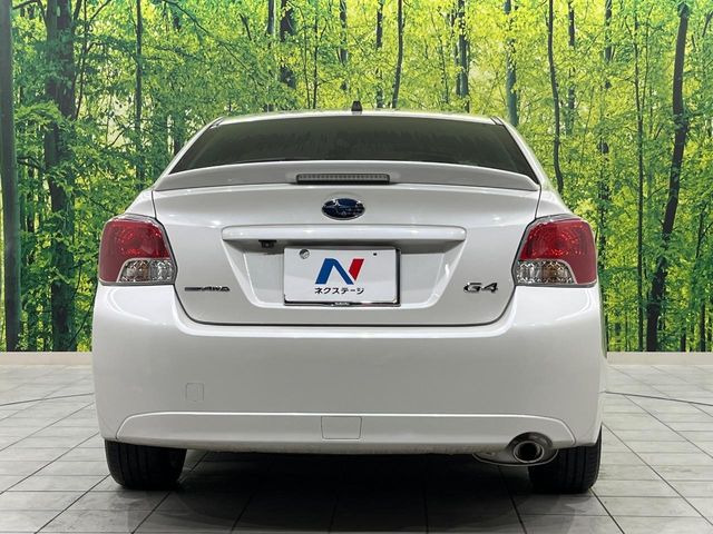 安心の最長10年・走行無制限保証(有償)をご用意。保証内容も充実はもちろん、無料点検&オイル交換や、年中無休の全国・24時間ロードサービスも付帯されておりますのでご安心下さい。