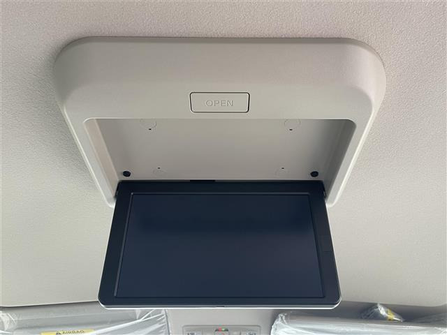 セレナ1.4 e-POWER ハイウェイスターV