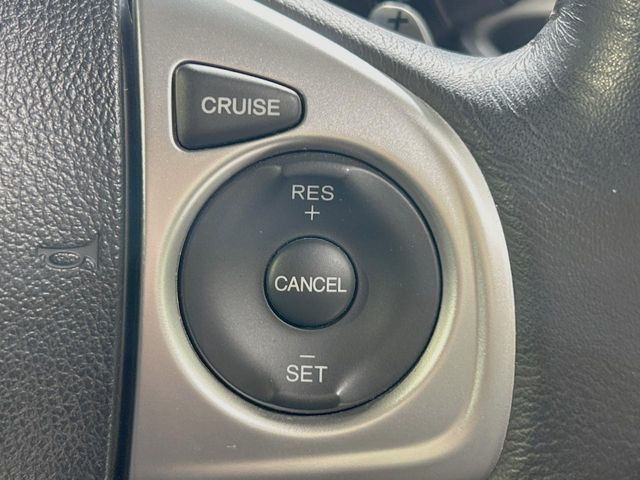 �y�N���[�Y�R���g���[���z�������H�����N���N���s�B�A�N�Z���𗣂��Ă���葬�x�ő��s���ł��A�������^�]���̕��S���y��!�����E�������ȒP�ȃX�C�b�`����Œ����ł��܂��B