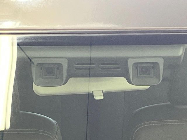 �y�X�Y�L �Z�[�t�e�B�T�|�[�g�z���s���ɑO���̎ԗ�����F�����A�Փ˂������Ȏ��͌x��ƃu���[�L�ŏՓˉ���Ɣ�Q�y�����A�V�X�g�B�����S�Ƀh���C�u�����y���݂��������܂��B