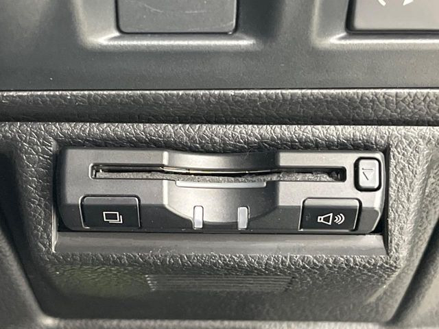 【ETC】高速道路の料金所をストレスなく通過!話題のスポットやサービスエリアに多い「スマートIC」利用時は必須のアイテムです。当店でセットアップを実施、ご納車当日からすぐにご利用いただけます!