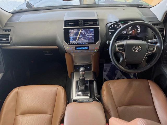 グループ総在庫数約30,000台!!全国の系列店からメーカー・車種問わずご紹介出来るので、あなたにピッタリのお車が見つかるはずです♪まずはお問い合わせ下さい☆