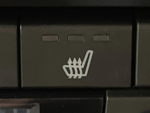 �y�V�[�g�q�[�^�[�z�������ɏd�󂷂�V�[�g�q�[�^�[!�G�A�R����葁�����܂��Ă����̂Ŋ�����̐l�����S�ł��ˁ�G�A�R���̉����͊������邩����A�Ƃ������ɂ����������߂ł��B