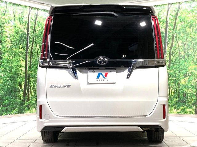 安心の最長10年・走行無制限保証(有償)をご用意。保証内容も充実はもちろん、無料点検&オイル交換や、年中無休の全国・24時間ロードサービスも付帯されておりますのでご安心下さい。