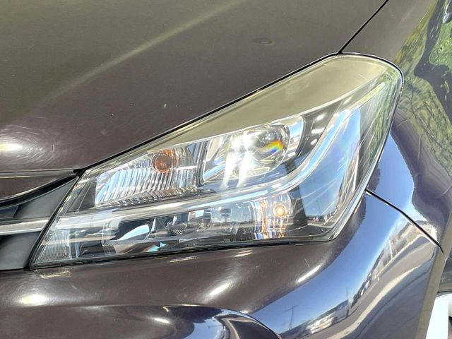 �yLED�w�b�h���C�g�z���V����ԑ��s�����ǍD�Ȏ��E���m�ۂ����S���ĉ^�]�ł��鍂�P�xLED�w�b�h���C�g�𑕔�!�_�����x�������A����d�͂��}�����Ă��܂��B