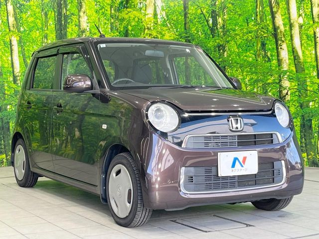 高透明度のガラス皮膜で撥水はもちろん、上質なツヤ・光沢を実現。紫外線や酸性雨から大切な愛車を保護し、色あせ・劣化を防止。「弾スプラッシュコート」、「弾プリミッサコート」からお選びいただけます。