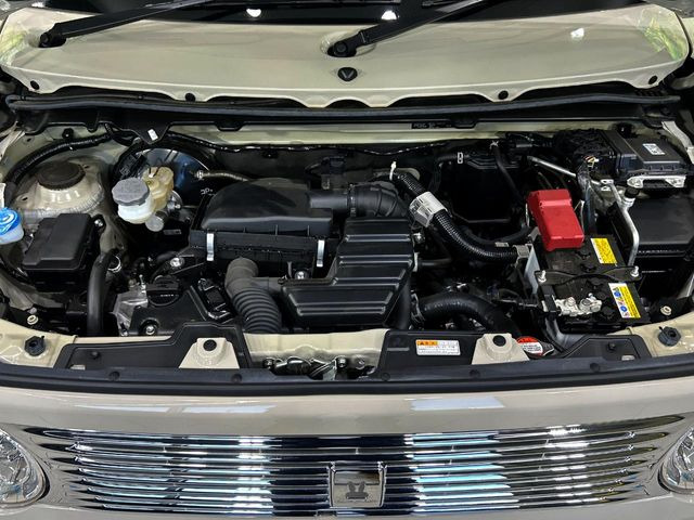 親切・丁寧な専門メカニックスタッフが応対!・車検・点検整備・事故等の修理などアフターサービスも安心。お車のカスタマイズもネクステージのサービススタッフまでご相談ください!