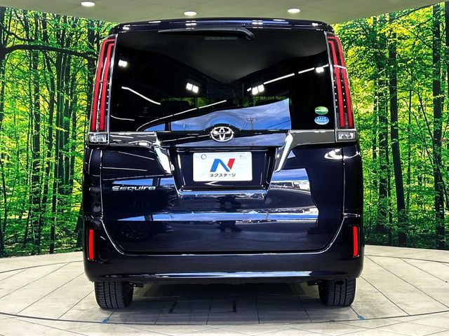 安心の最長10年・走行無制限保証(有償)をご用意。保証内容も充実はもちろん、無料点検&オイル交換や、年中無休の全国・24時間ロードサービスも付帯されておりますのでご安心下さい。