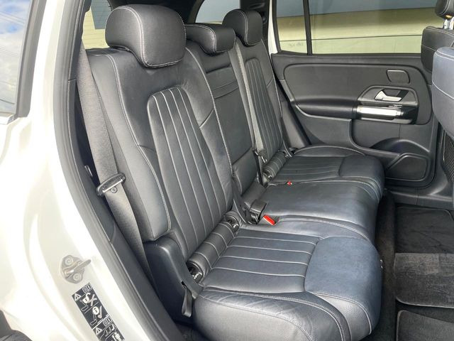 ���㕔���Ȃ��C�ɂȂ�悤�ȃL�Y�E�����ւ��蓙�A�傫�ȃ_���[�W�͂Ȃ��A�ǍD�ȏ�Ԃł��B