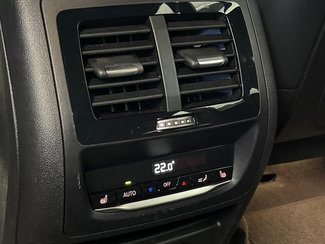 ���S�ȃV�[�g�q�[�^�[:���������ӂ�郌�U�[�V�[�g�ɁA�O�ȁE��ȂɃV�[�g�q�[�^�[�𓋍ڂ��Ă���܂��B