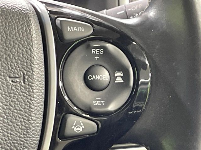 �y�A�_�v�e�B�u�N���[�Y�R���g���[���z�������H�ł̒��������s���y��!!�����ő��x��ۂN���[�Y�R���g���[�����A�Փˌy���V�X�e���ƘA�g���A�O���̎ԗ������m���ĎԊԂ�ۂ悤�ɑ��x���߂��Ă���܂�!!