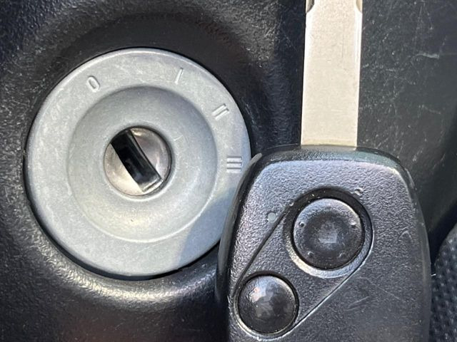 �y�L�[���X�z�������ꂽ�ꏊ����ł��{�^����Ńh�A�̊J���E�{�����ł���̂łƂ��Ă��֗�!�h�A�̌�������ɏ������邱�Ƃ�����܂����