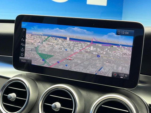 �������i�r:��̊��̂���i�r�́A����������ԓ������o���Ă���܂��B�I�[�f�B�I�@�\���[�����Ă���܂��̂ŁA�^�]�����y���߂܂���